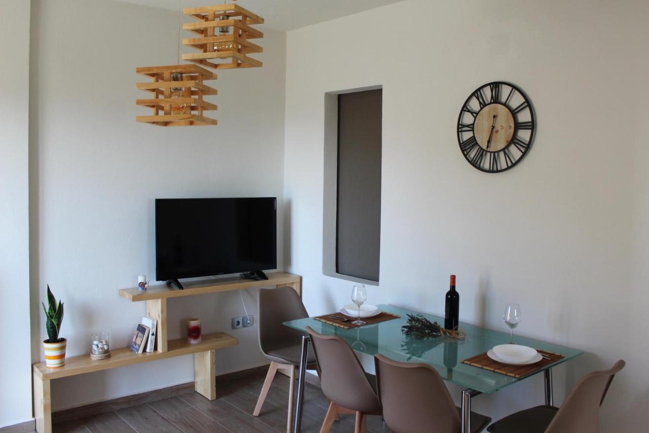 Adiata Villa Adeiata מראה חיצוני תמונה